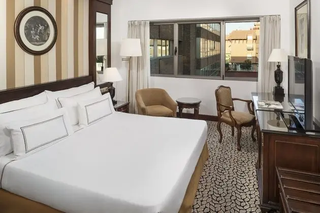 Melia Room