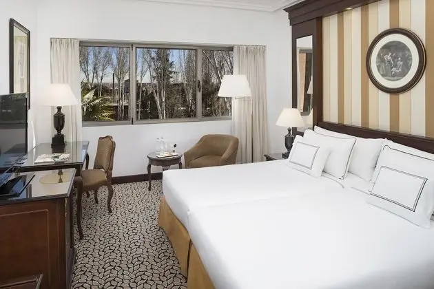 Melia Room