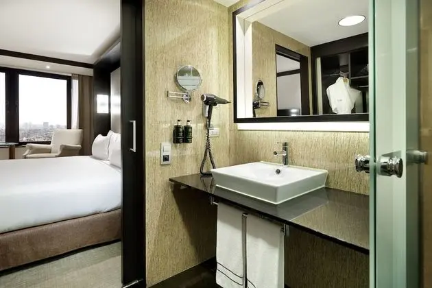 Melia Room