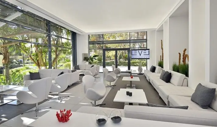 Superior Oda, Balkon (The Level Lounge Access)