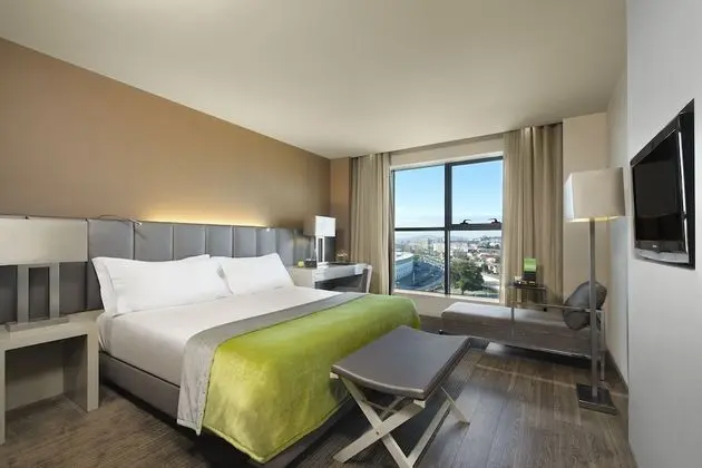 Standard Oda (2 Ad + 1 Ch)