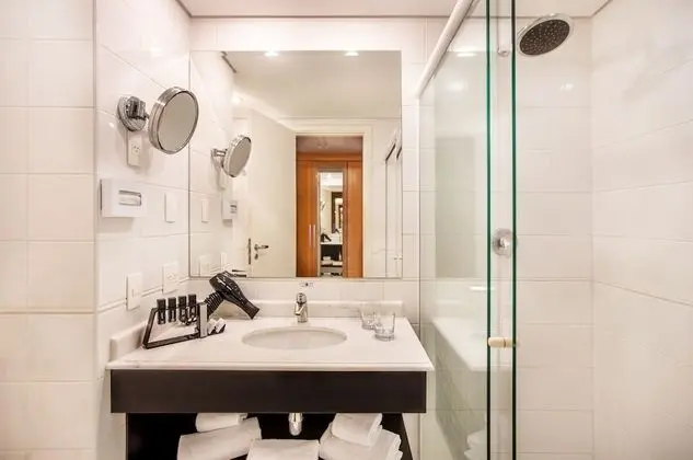 Quarto Melia Queen