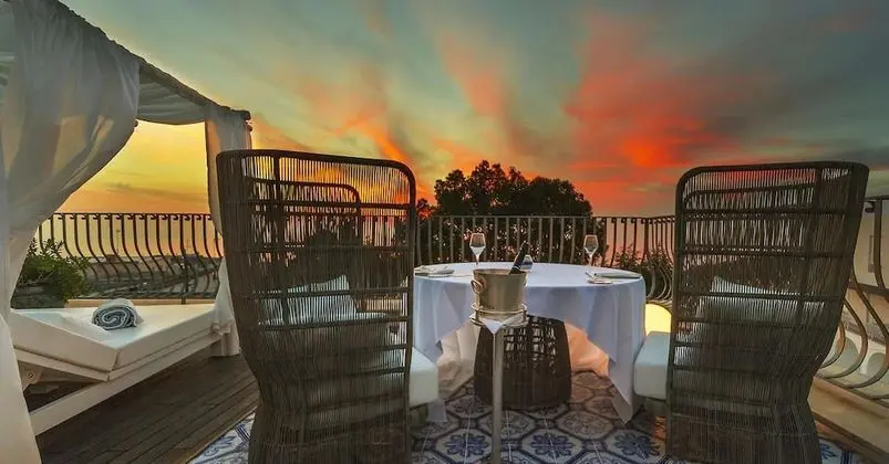 Suite con Roof Top panoramico vista mare