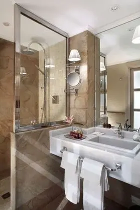 Deluxe Oda (The Level Lounge Access)