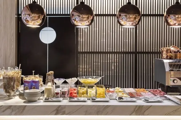 Deluxe Oda (The Level Lounge Access)