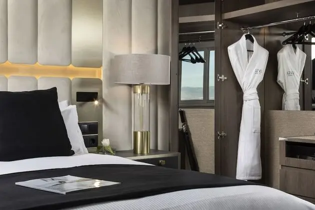 Premium Üç Kişilik Oda