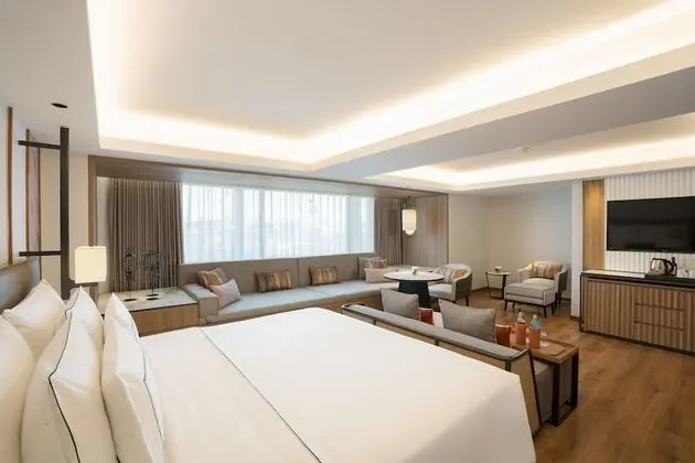 Premium Corner Room
