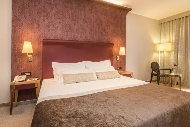 Classic room with balcony, Park side