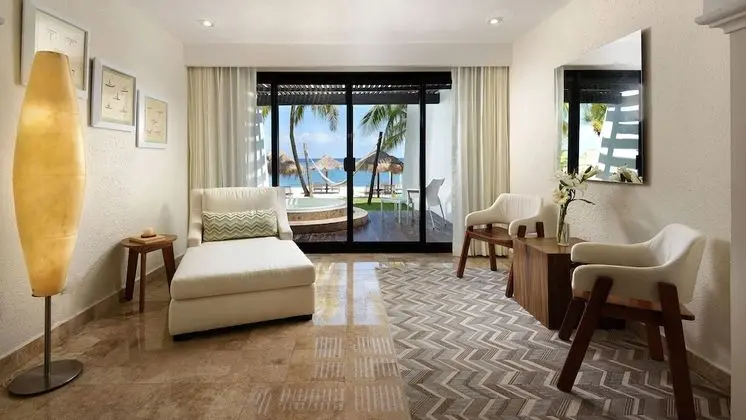 The Level Royal Suite