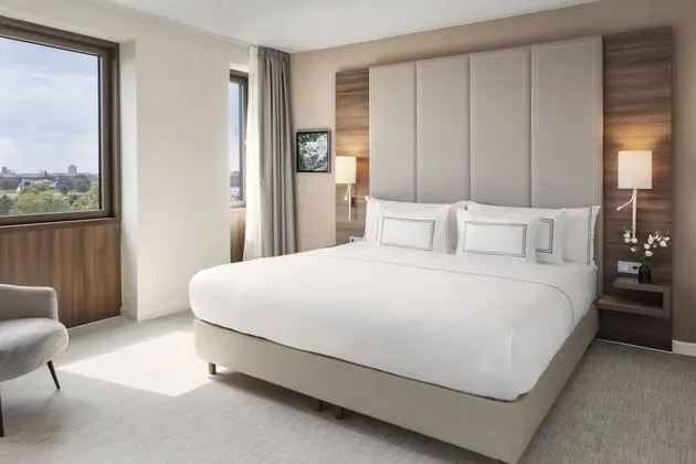 The Level Room with Executive Lounge Access