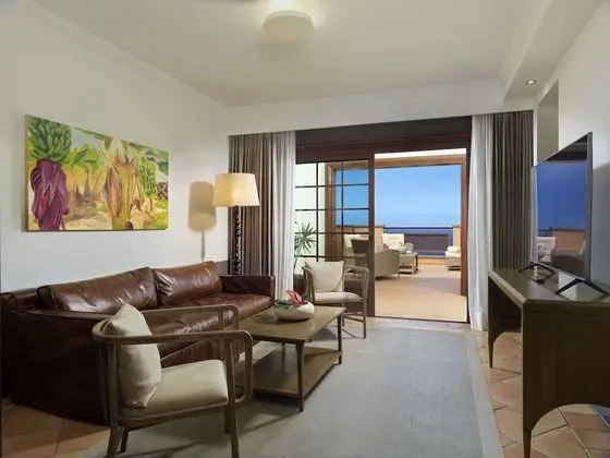 Suite Sea View with Whirlpool