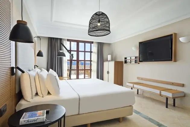 Penthouse The Level