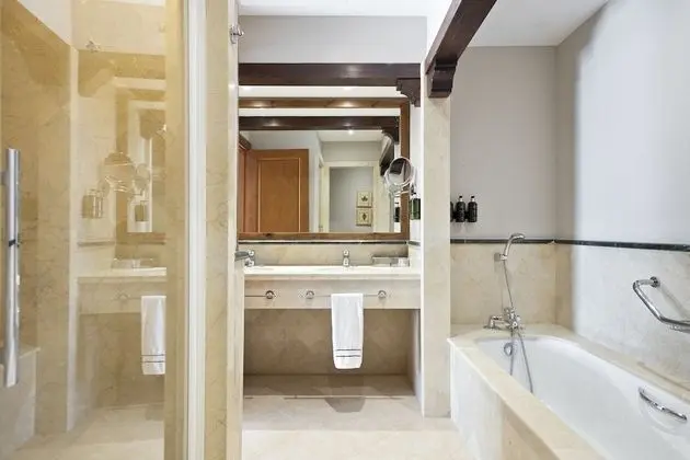 Penthouse The Level