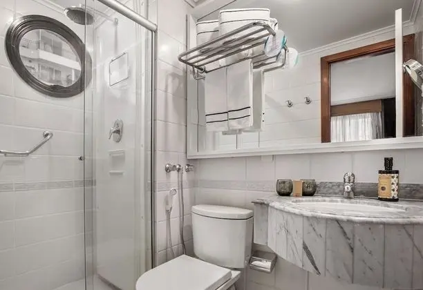 Deluxe Oda, 1 En Büyük (King) Boy Yatak, Balkon