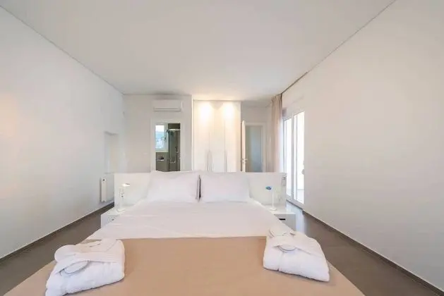 Exclusive Villa, 4 Yatak Odası, Kişiye Özel Havuzlu, Deniz Manzaralı