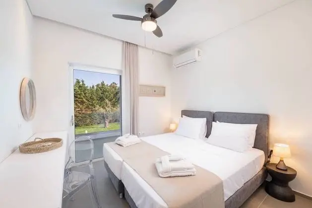 Exclusive Villa, 4 Yatak Odası, Kişiye Özel Havuzlu, Deniz Manzaralı