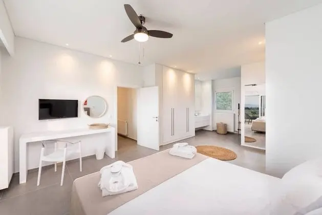 Exclusive Villa, 4 Yatak Odası, Kişiye Özel Havuzlu, Deniz Manzaralı