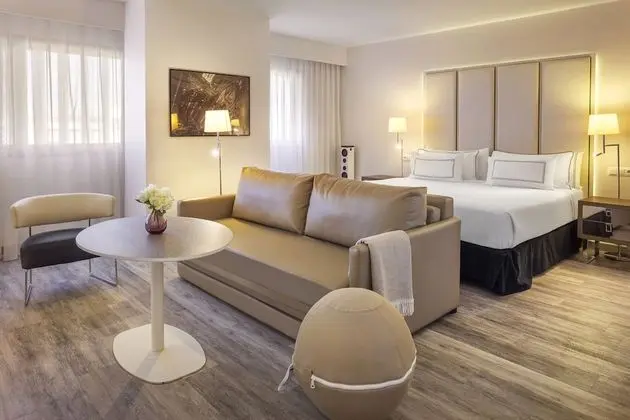 Family Grand Premium (2+2)
