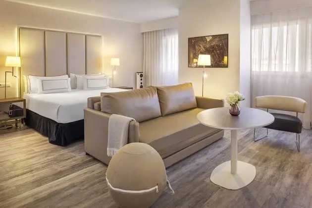 Family Grand Premium (2+2)