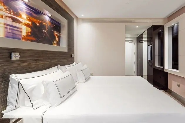 Melia Room Double Bed (2+1)