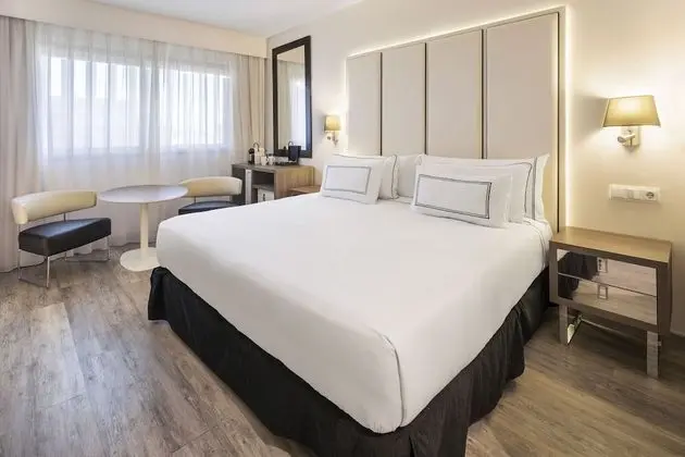 Melia room The Level