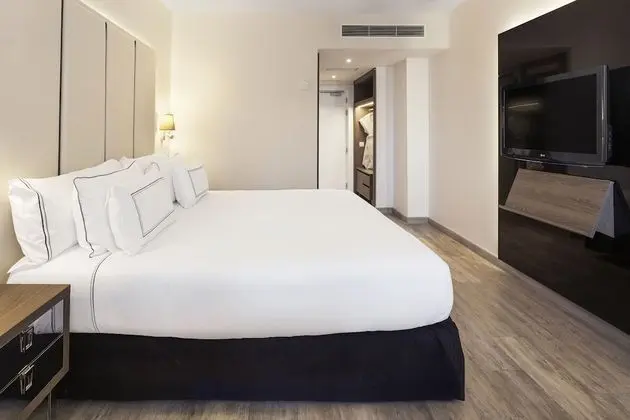 Melia room The Level