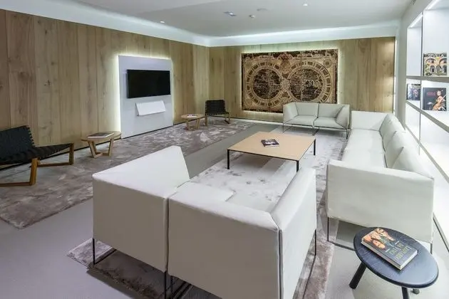 Melia room The Level