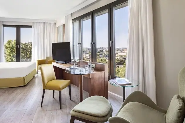 The Level, Premium Oda, Şehir Manzaralı