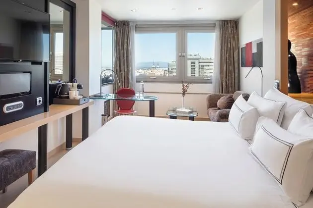 Grand Oda (Premium Views - The Level Access)