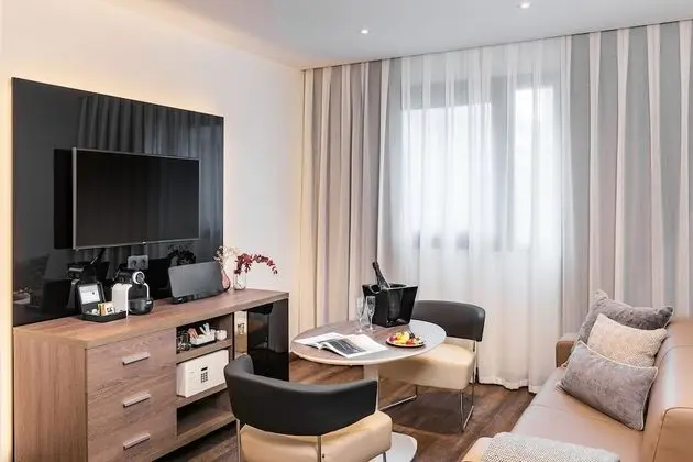 The Level Junior Suite