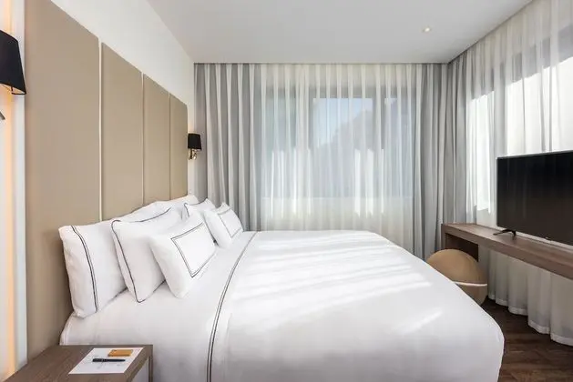 The Level Junior Suite