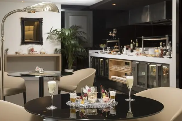 The Level Junior Suite