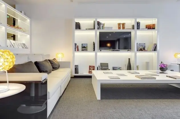 The Level Ambassador Suite (2+2)