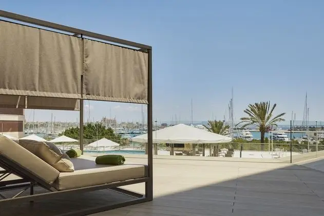 The Level Grand Premium Sea View with Solarium