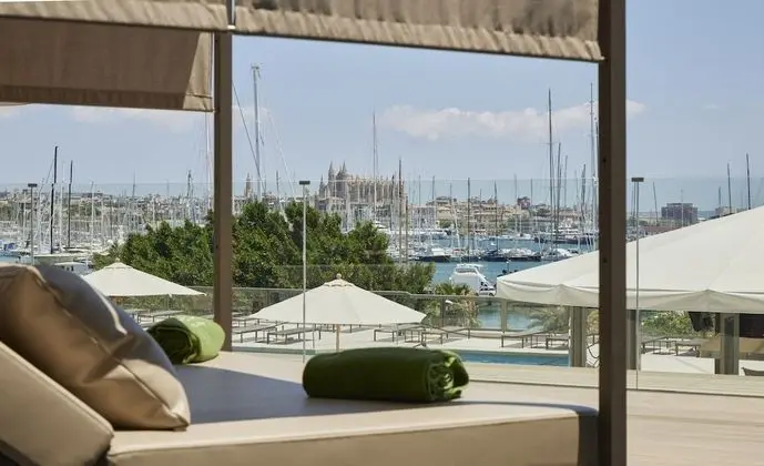 The Level Grand Premium Sea View with Solarium