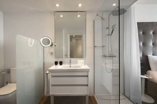 The Level Premium Sea View with Solarium