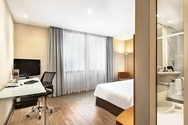 Deluxe Oda, Bağlantılı Odalar