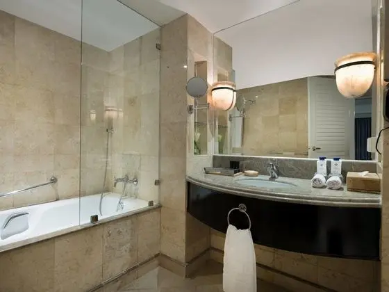 Grand Premium Room (2 adults + 1 child)