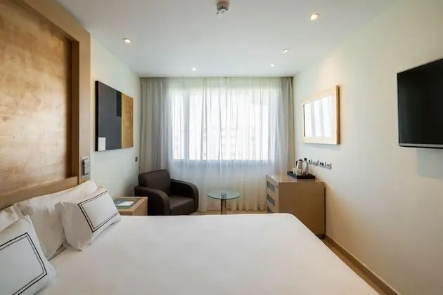 Melia Room