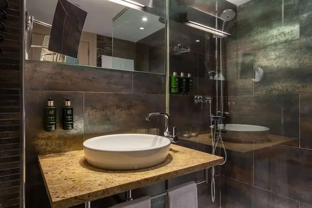 Melia Room