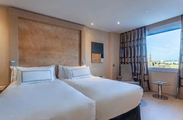 Melia Room Twin Bed