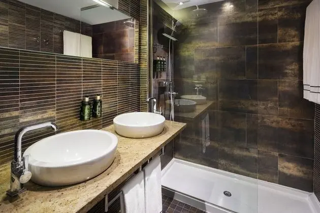 Premium Oda (Gran  The Level With Whirlpool Bath)