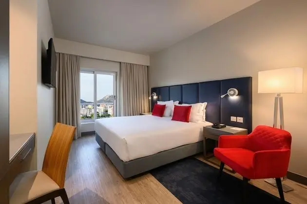Melia Room (2 Ad + 1 Ch)