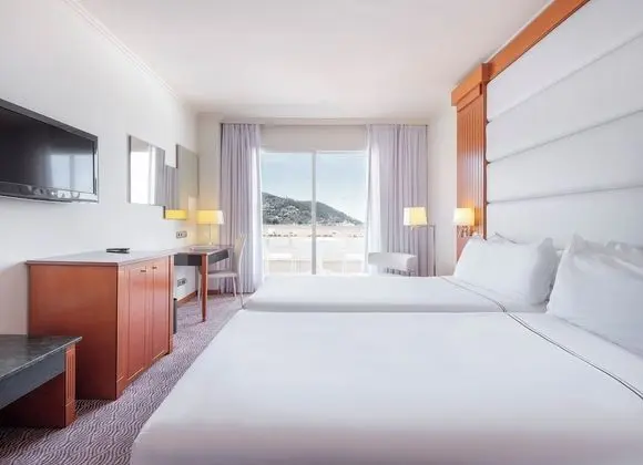 Melia Room