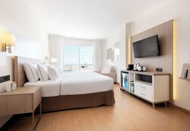 Premium Oda, Deniz Manzaralı (2 Adults + 1 Child)