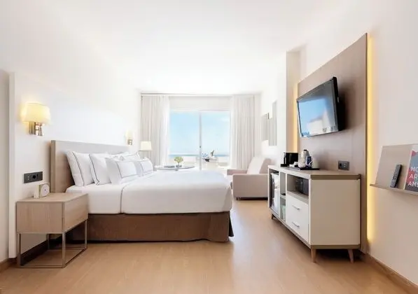 Premium Oda, Deniz Manzaralı (2 Adults + 1 Child)