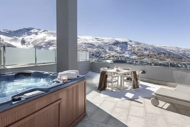 Junior Süit, 2 Yatak Odası (The Level with Whirlpool Terrace)