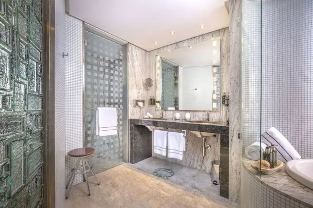 The Level Penthouse Suite