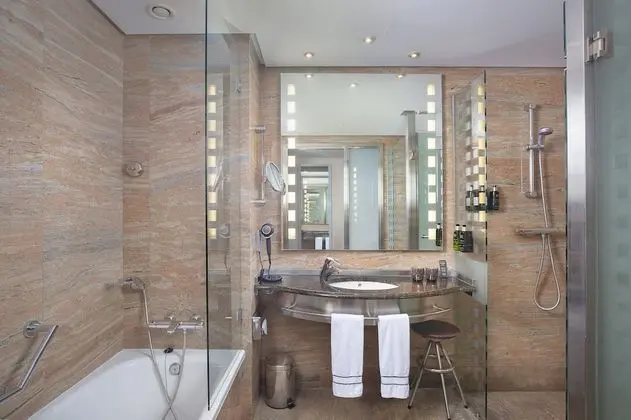 Melia Room, Oda, Bağlantılı Odalar
