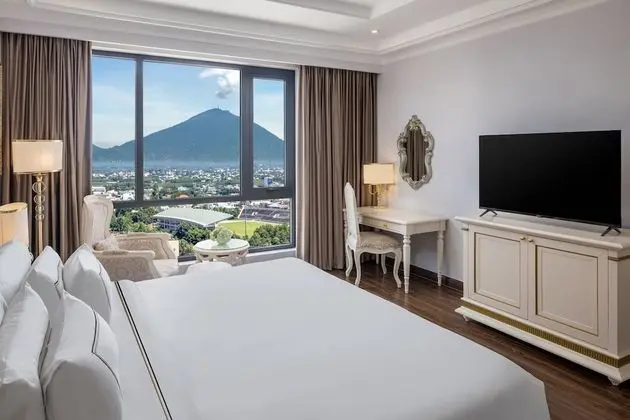 Premium Tek Büyük Yataklı Oda, Dağ Manzaralı